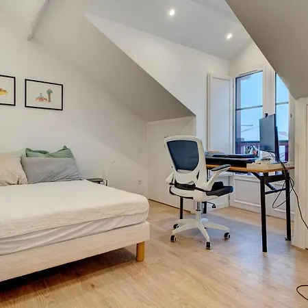 100m Beach Balcony Parking-surfhouse Beach Flat * アンダイエ