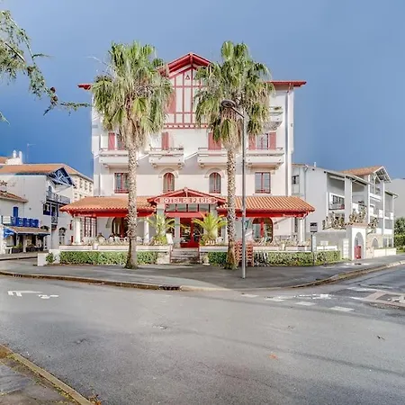 100m Beach Balcony Parking-surfhouse Beach Flat Apartmán